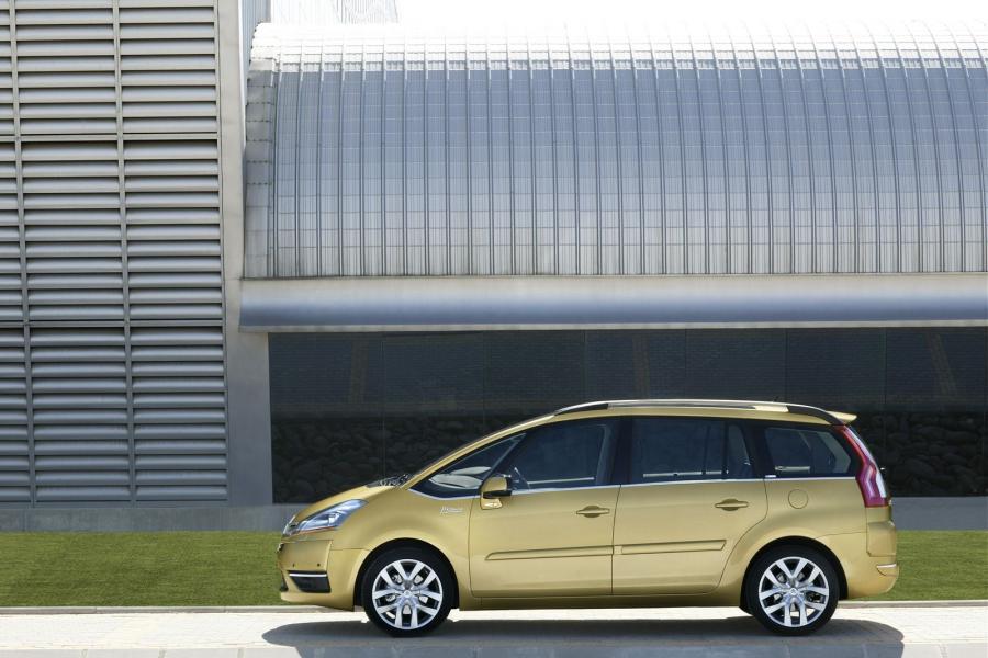  Citroen C4 Grand Picasso 2007 года  (фото 27 из 133)